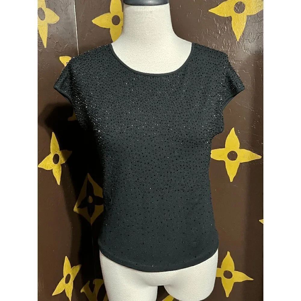 Sexy Burns Brand Short Sleeve Beaded Silk Sweater Size Medium